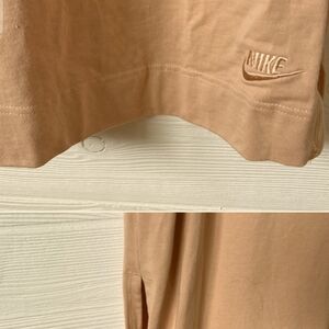 🤘🏼 Nike nude maxi dress with side slits size large